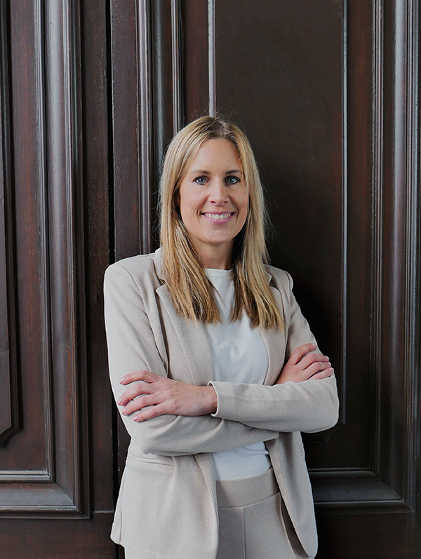 Bettina Frischmann